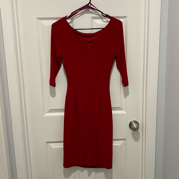 Le Chateau Mid-length, Form Fitting Dress - Picture 3 of 3